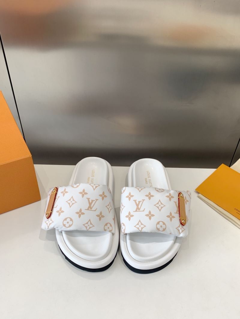 Louis Vuitton Slippers